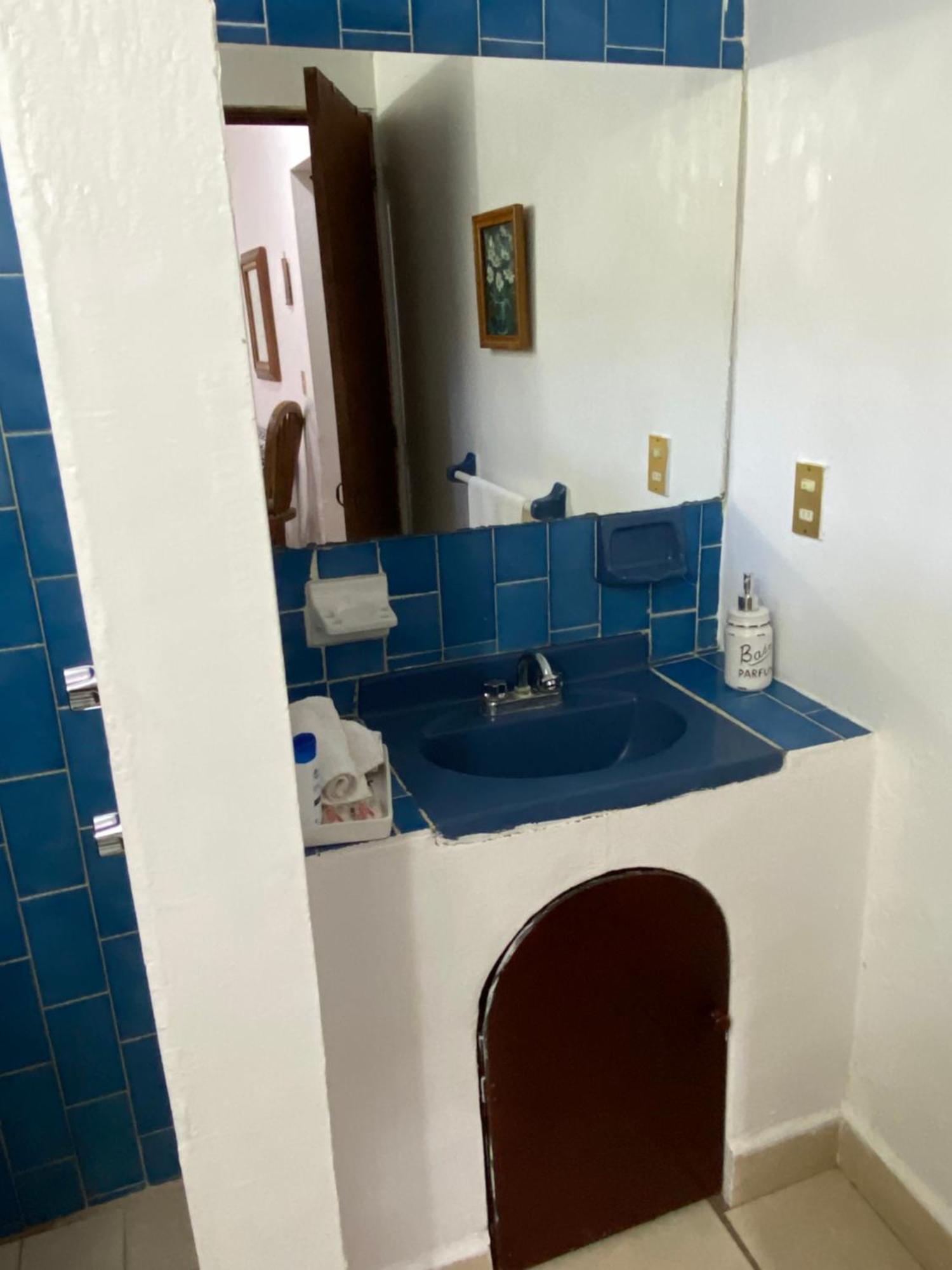 Meson Don Quijote Appartement Ajijic Buitenkant foto